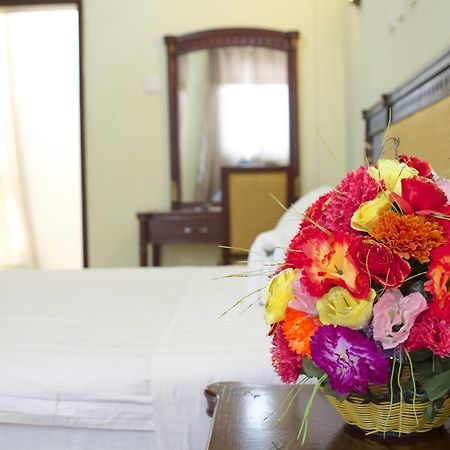 AG Hotel Gondar Bagian luar foto