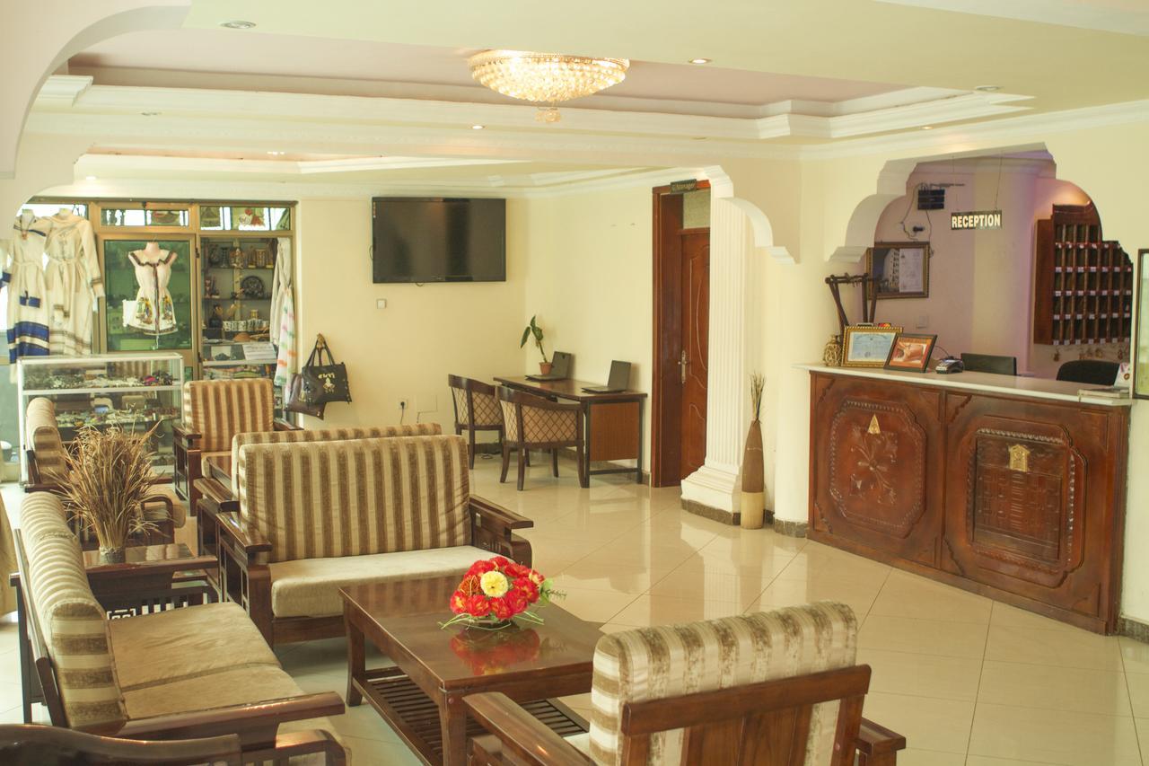 AG Hotel Gondar Bagian luar foto