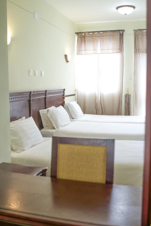 AG Hotel Gondar Bagian luar foto